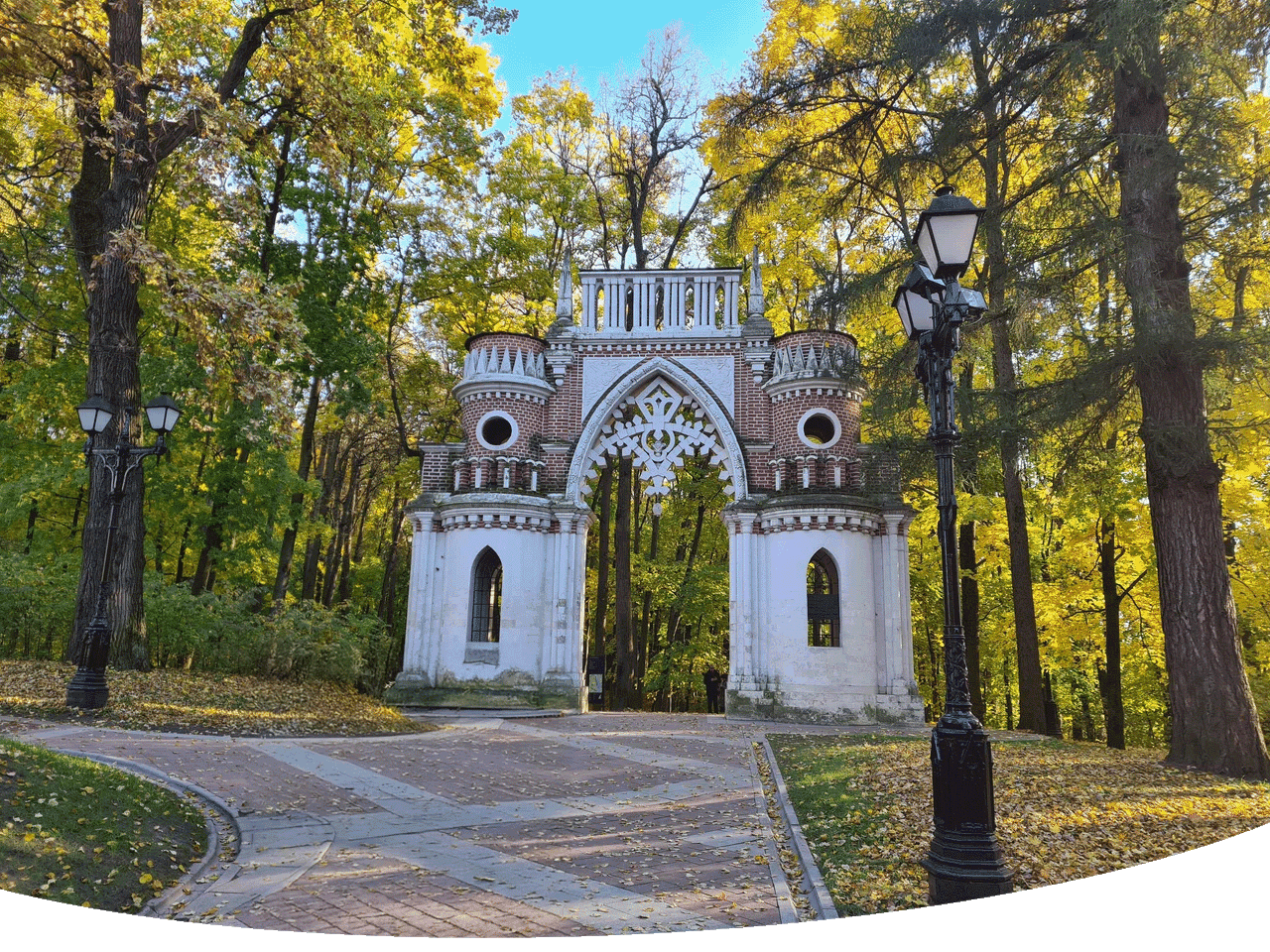 Парк Царицыно, Фигурные ворота